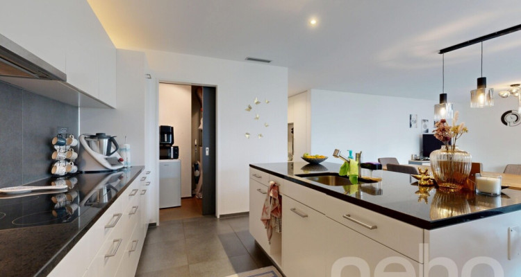 Moderne 3.5-Zimmer-Gartenwohnung image 4