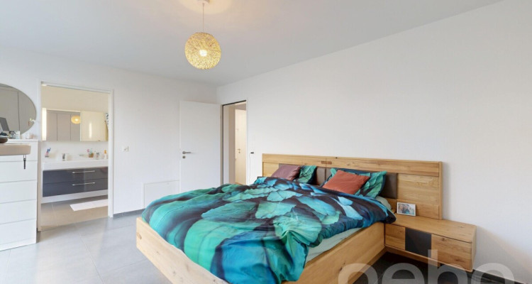 Moderne 3.5-Zimmer-Gartenwohnung image 5