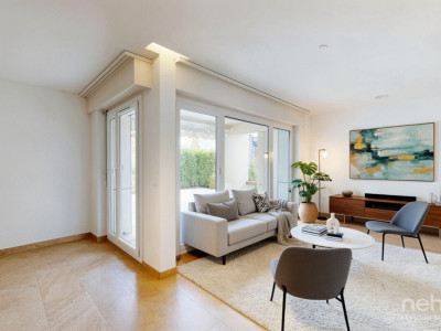 Appartement rénové de 3,5 pièces avec grande terrasse privée image 2