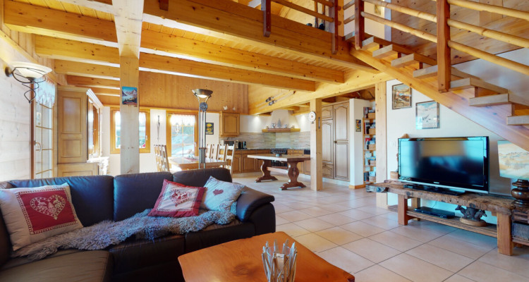 EXCLUSIVITE: Magnifique chalet de luxe proche de Crans-Montana image 2