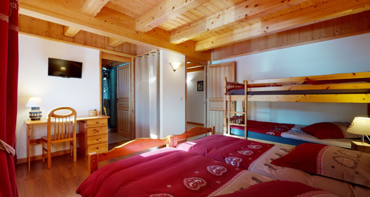 EXCLUSIVITE: Magnifique chalet de luxe proche de Crans-Montana image 9