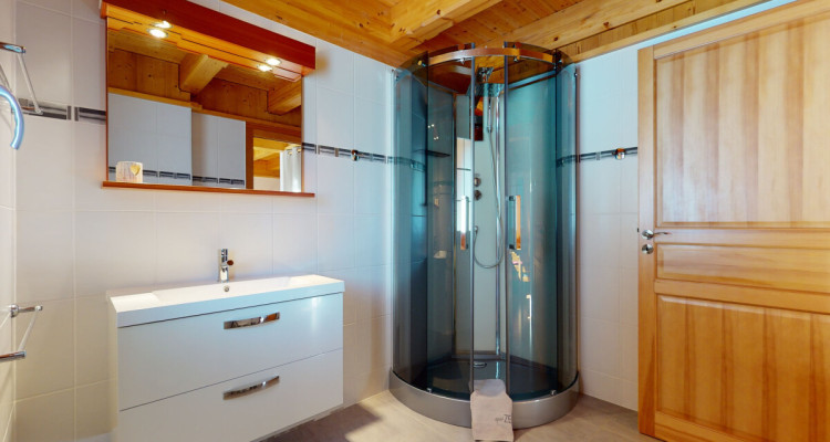 EXCLUSIVITE: Magnifique chalet de luxe proche de Crans-Montana image 10