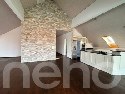 Exklusive Dachgeschosswohnung mit Weitblick in Kerzers image 1