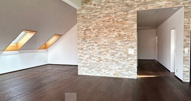 Exklusive Dachgeschosswohnung mit Weitblick in Kerzers image 2