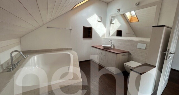 Exklusive Dachgeschosswohnung mit Weitblick in Kerzers image 9