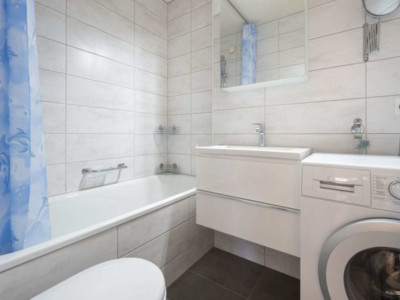 Au bord du lac - Appartement remis à neuf en exclusivité image 8