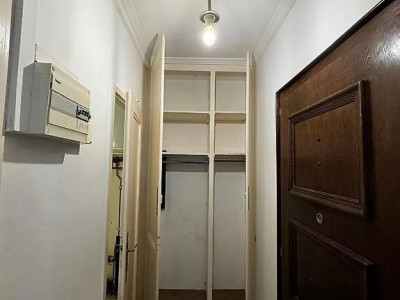 Appartement 1,5 pièces au cœur de la Vieille-Ville de Genève. image 2