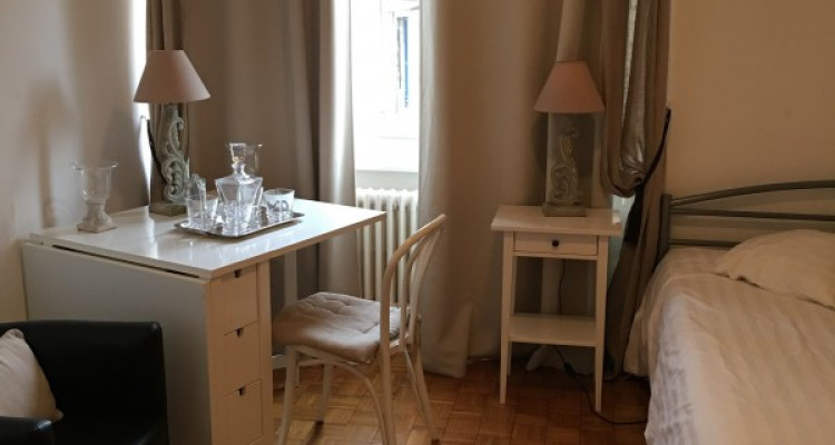 Studio meublé image 2