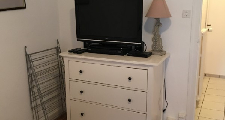 Studio meublé image 3