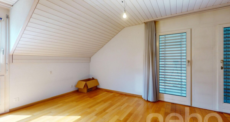 Charmantes Einfamilienhaus mit grossem Garten und Garagenbox image 10