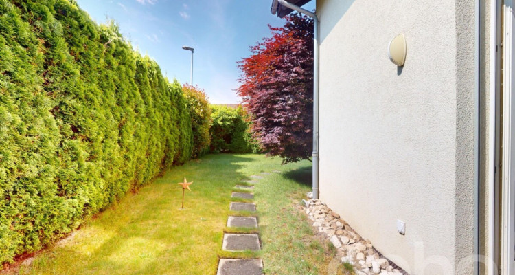 Charmantes Einfamilienhaus mit grossem Garten und Garagenbox image 12