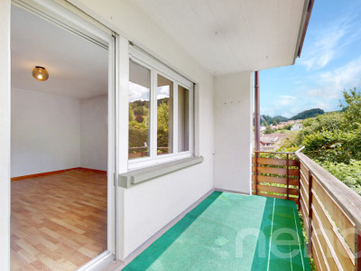 Attraktive 4-Zimmer-Wohnung mit Balkon in der Nähe des Dorfplatzes image 11