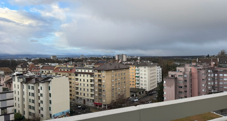 Magnifique 1.5 pièces rénové avec balcon à St-Jean, Genève image 1