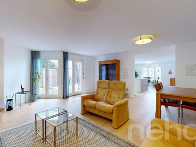 Superbe appartement de 4.5p entièrement rénové avec grande terrasse! image 2