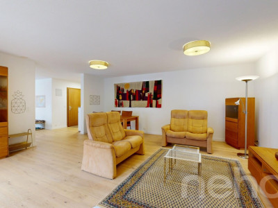 Superbe appartement de 4.5p entièrement rénové avec grande terrasse! image 3