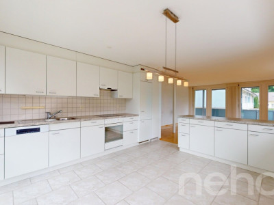 4.5-Zimmer Wohnung mit hellem Wohnambiente und 25 m2 grossem Balkon image 5