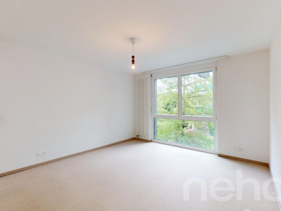 4.5-Zimmer Wohnung mit hellem Wohnambiente und 25 m2 grossem Balkon image 8