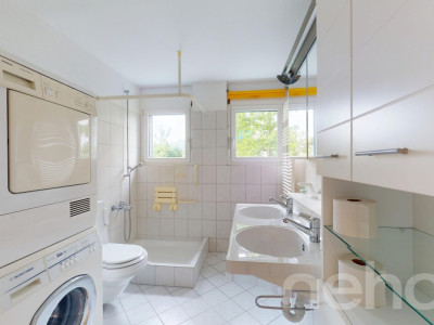 4.5-Zimmer Wohnung mit hellem Wohnambiente und 25 m2 grossem Balkon image 10