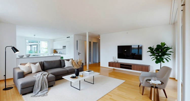 4.5-Zimmer Wohnung mit hellem Wohnambiente und 25 m2 grossem Balkon image 1