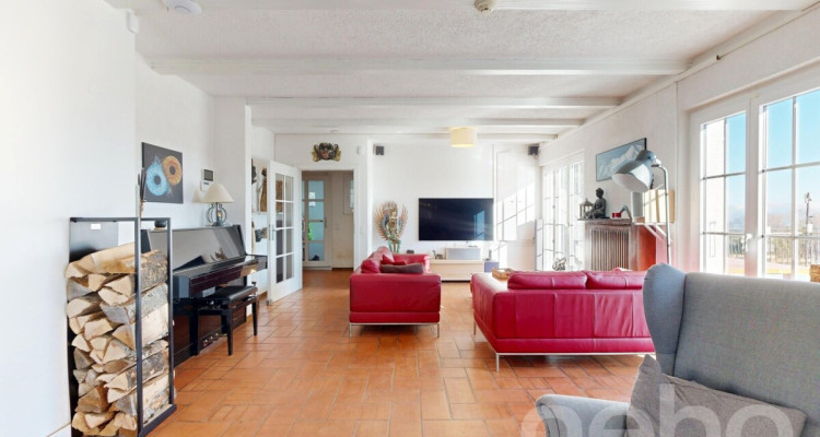 Grande propriété avec vue panoramique et cadre naturel exceptionnel image 3