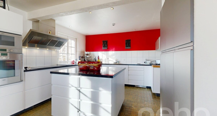 Grande propriété avec vue panoramique et cadre naturel exceptionnel image 8