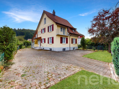 Einfamilienhaus 8Zi. mit separater Einliegerwohnung und Baulandreserve image 1