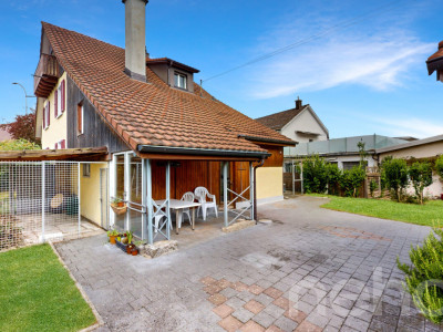 Einfamilienhaus 8Zi. mit separater Einliegerwohnung und Baulandreserve image 12