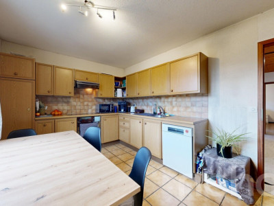 Charmantes Einfamilienhaus mit grossem Garten, Wintergarten und Teich image 8