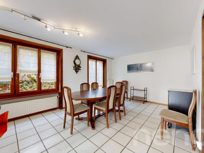 Villa jumelée avec jardin à La Tour-de-Trême image 7