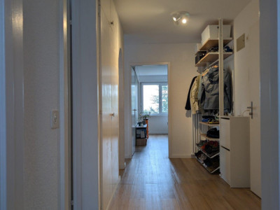 Magnifique appartement 4.5 pièces avec vue sur les montagnes à Rolle  image 1