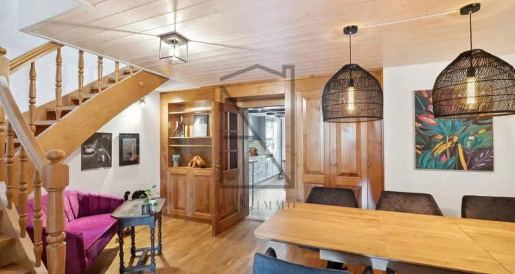 5-room duplex in historic downtown building image 3