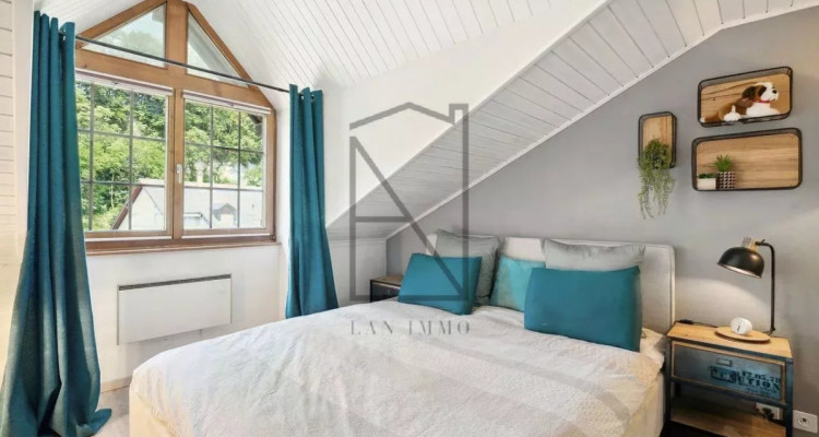 5-room duplex in historic downtown building image 6