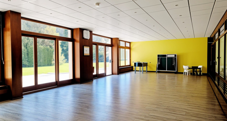 En exclusivité : Appartement luxueux et confortable avec piscines  image 9