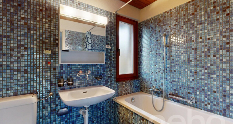 Eckreihenhaus mit viel Potenzial in zentraler Lage von Ettingen image 11