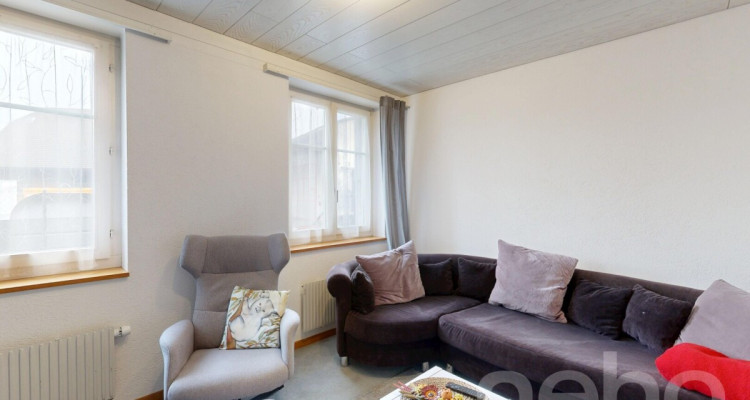 Charmantes Zweifamilienhaus mit Potenzial in Kappelen image 8