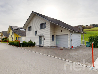 Freistehendes Haus, familienfreundliche und ruhige Lage image 1