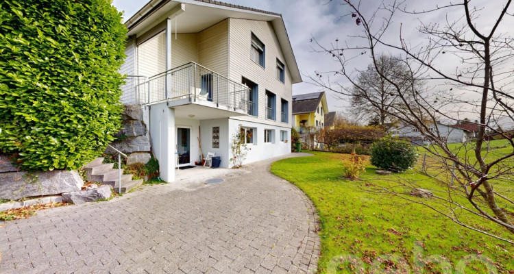 Freistehendes Haus, familienfreundliche und ruhige Lage image 2