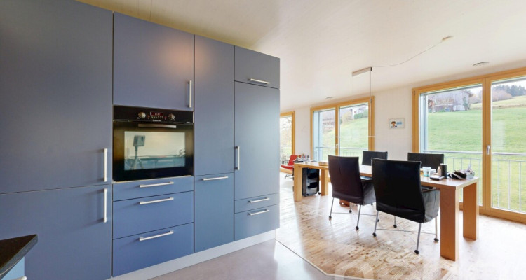 Freistehendes Haus, familienfreundliche und ruhige Lage image 4