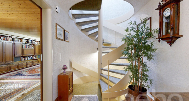 Charmantes Einfamilienhaus mit Gartenidylle an sonniger Hanglage image 7