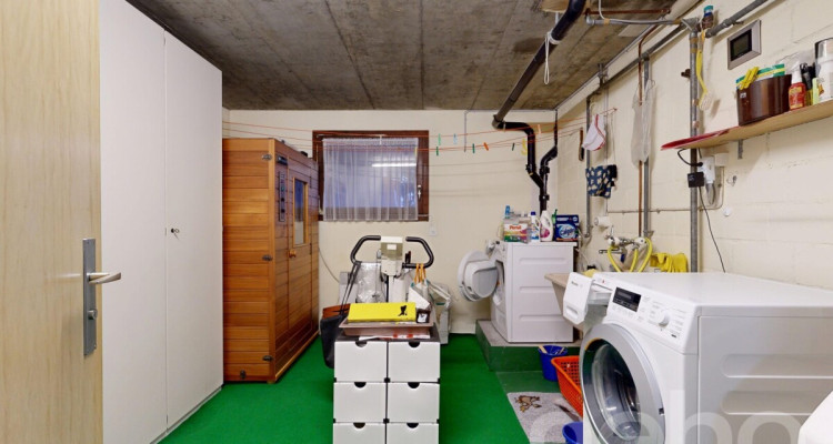 Charmantes Einfamilienhaus mit Gartenidylle an sonniger Hanglage image 12