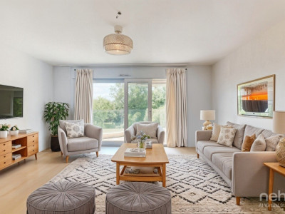 Appartement lumineux de 3.5 pièces avec un vaste balcon image 1