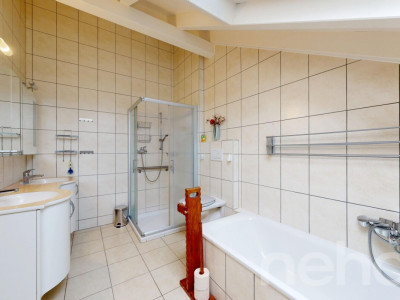 Exclusif: Maison mitoyenne avec deux logements image 9