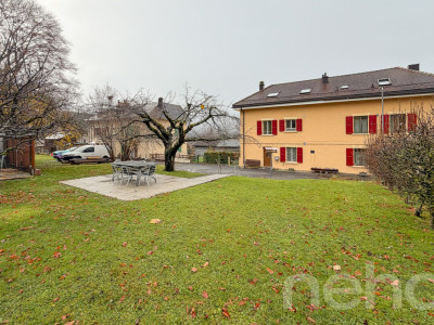 Exclusif: Maison mitoyenne avec deux logements image 11