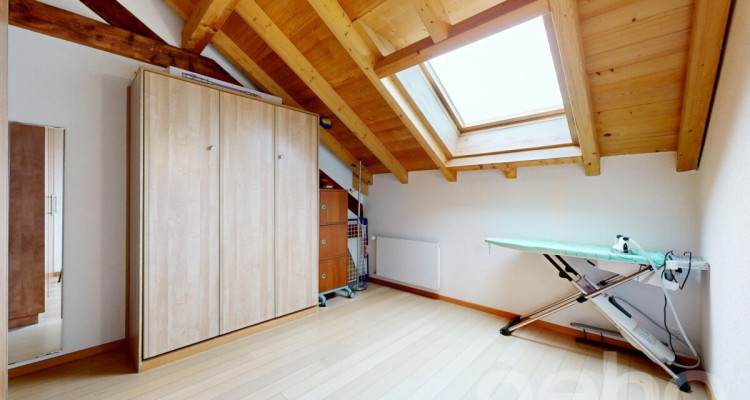 Exclusif: Maison mitoyenne avec deux logements image 8