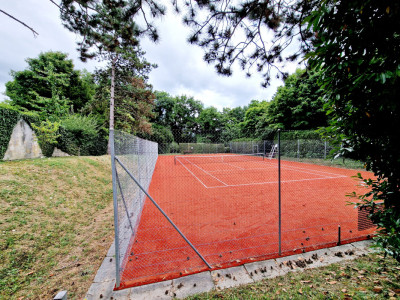 Fabuleux appartement en terrasse et jardin, piscine, fitness et tennis  image 9