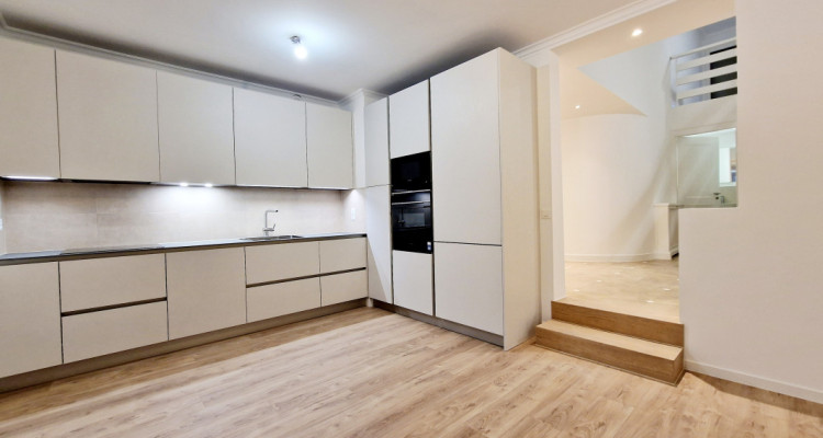 Fabuleux appartement en terrasse et jardin, piscine, fitness et tennis  image 5