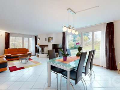 Appartement de 160 m², 5,5 pièces avec garage et vue dégagée au calme image 4