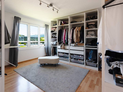 Déambulation facile avec cet appartement de 5 pièces image 5