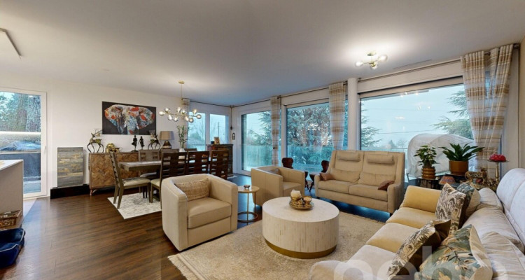 Superbe maison mitoyenne de 5.5 pcs au calme absolu au Mont/Lausanne image 2