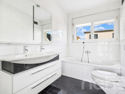 Modernes Einfamilienhaus mit Weitsicht und privatem Schwimmbad image 11